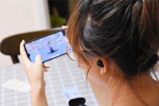 娱乐吃瓜酱戴耳机,揭秘娱乐圈幕后故事