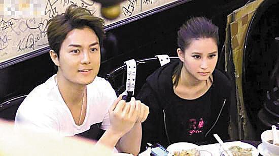 真千金在娱乐圈吃瓜爆红,从幕后到台前的逆袭传奇